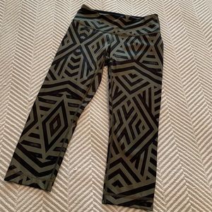 Lululemon | Wunder Under Crop II